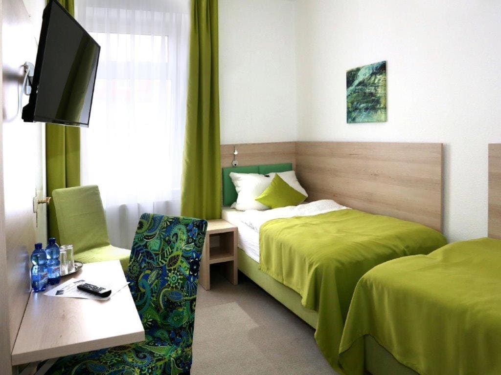Deluxe Double Room with Balcony room - Image 2