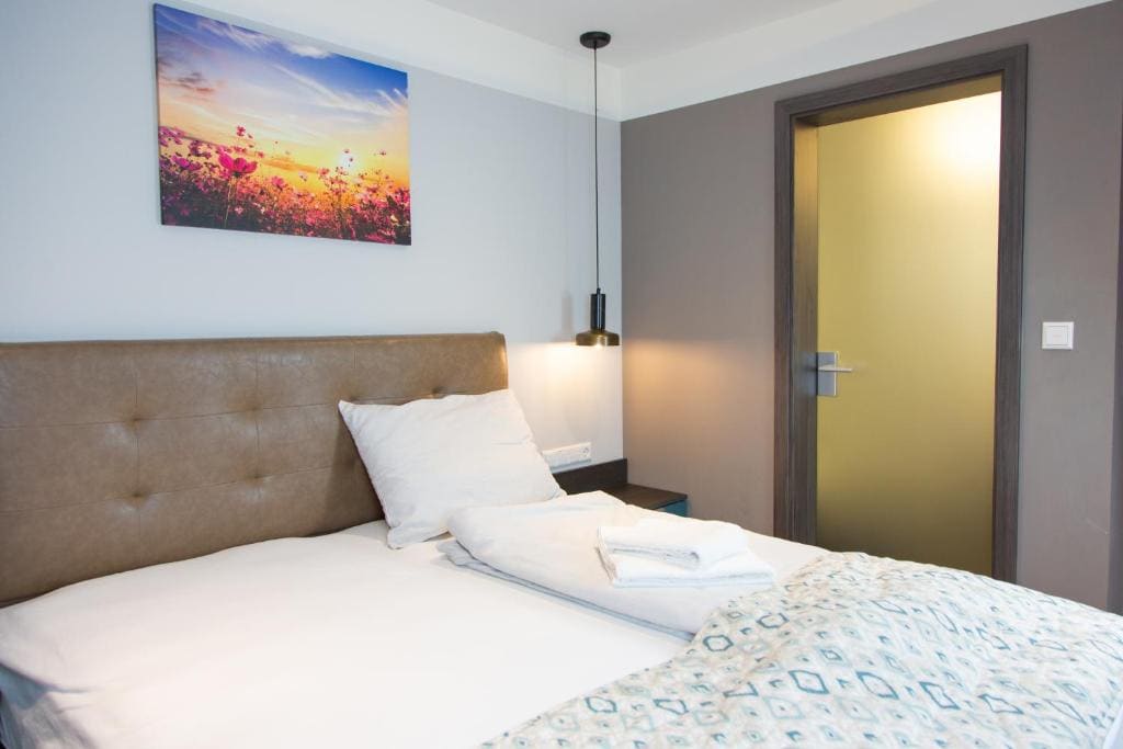 Superior Single Room room - Image 1