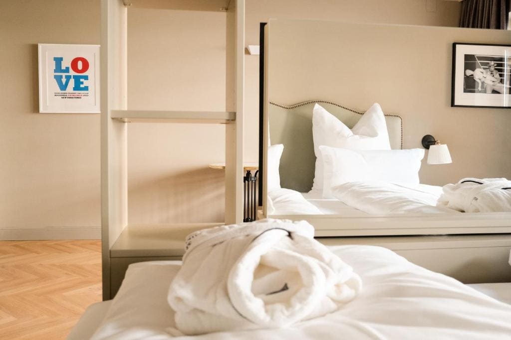 Superior Suite with Balcony room - Image 1