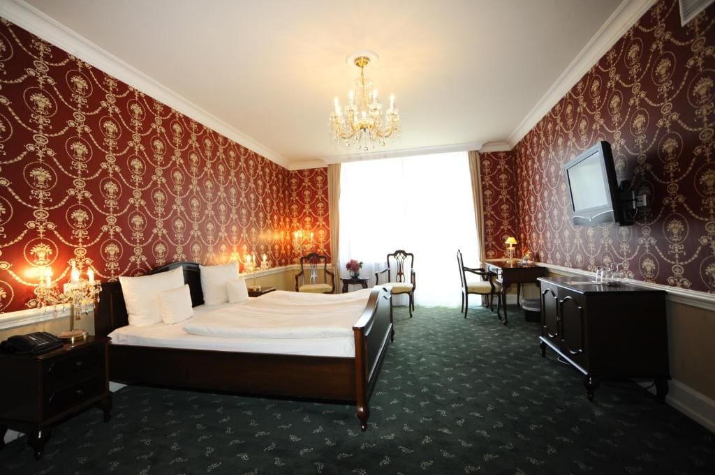 Deluxe Double Room room - Image 1