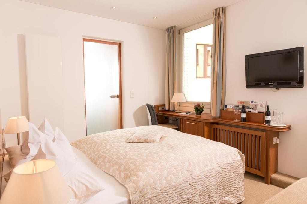 Comfort Double Room room - Image 2