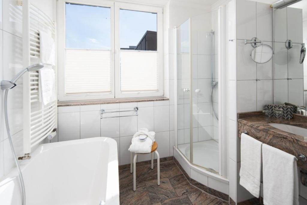 Penthouse Suite with Balcony room - Image 2