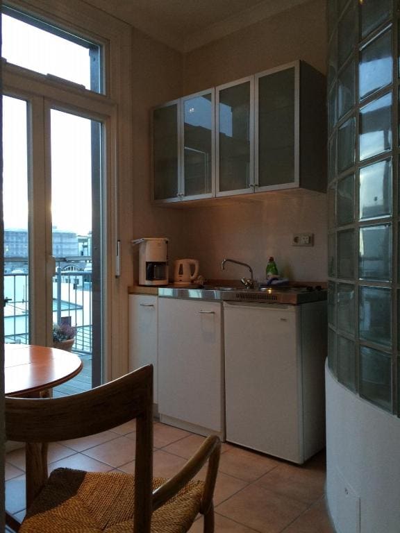 Penthouse Suite with Balcony room - Image 3
