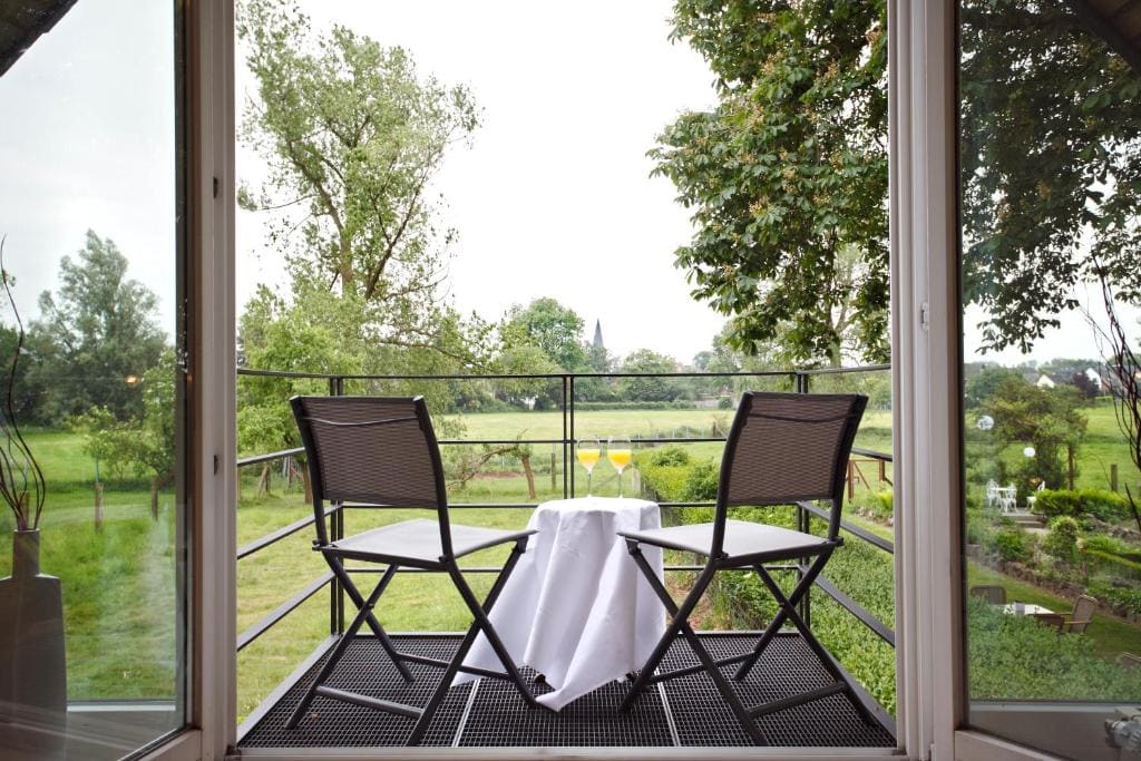 Apartment with Garden View room - Image 1