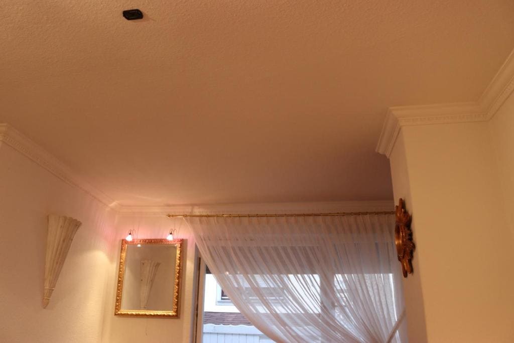 Double Room with Garden View room - Image 3