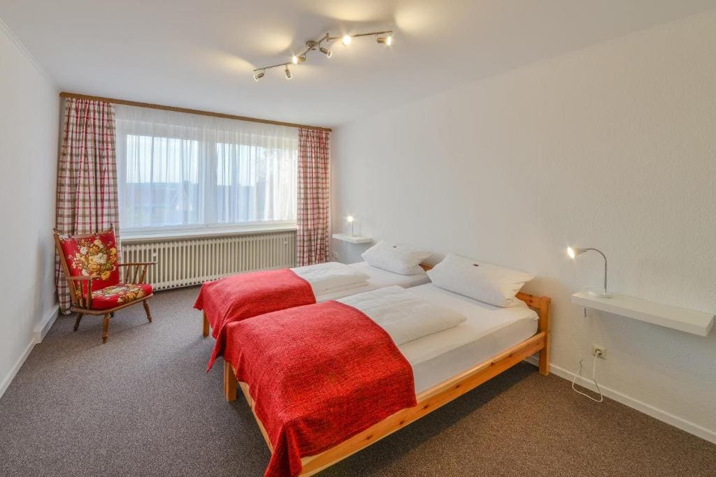 Apartment room - Image 3