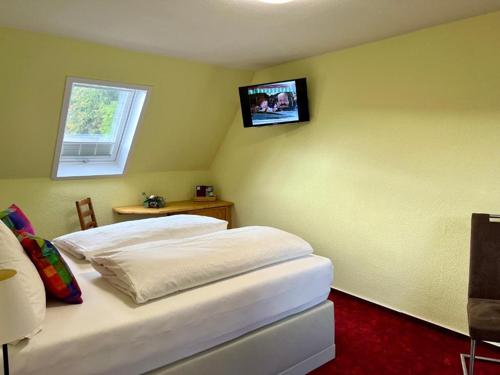 Two-Bedroom Apartment room - Image 1