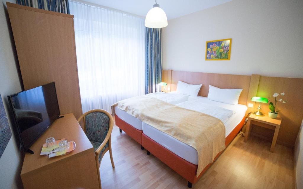 Standard Single Room room - Image 1