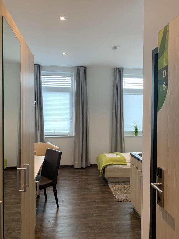 Standard Single Room room - Image 3