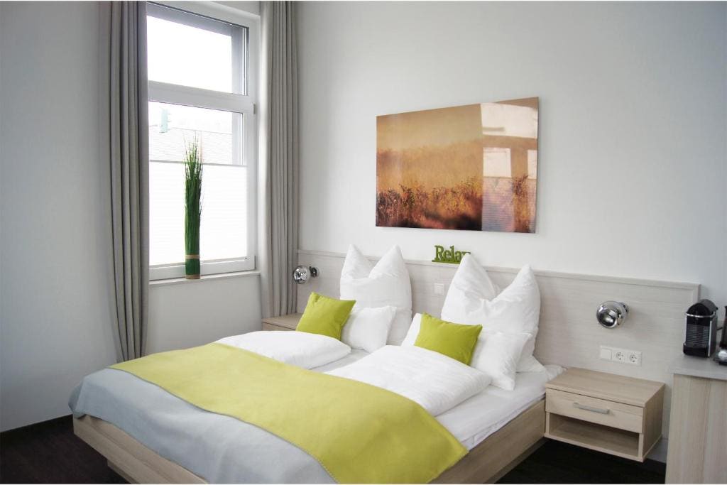 Standard Double Room room - Image 2