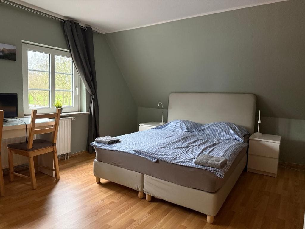 Four-Bedroom Holiday Home room - Image 2