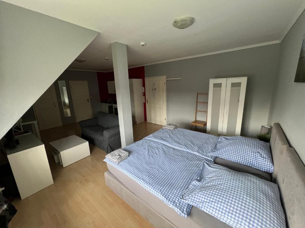 Studio room - Image 2