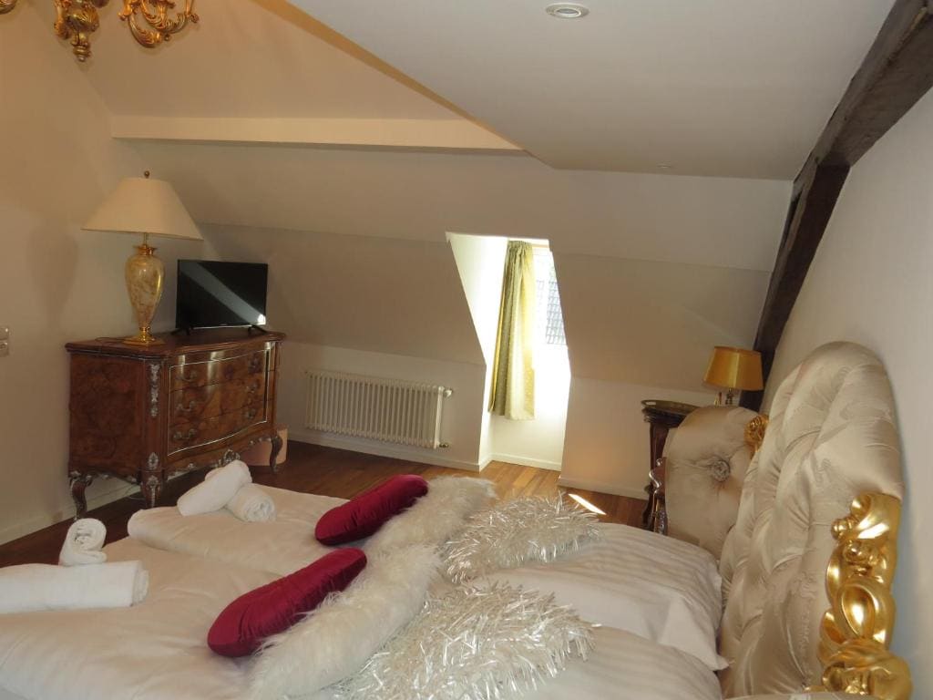Suite room - Image 2