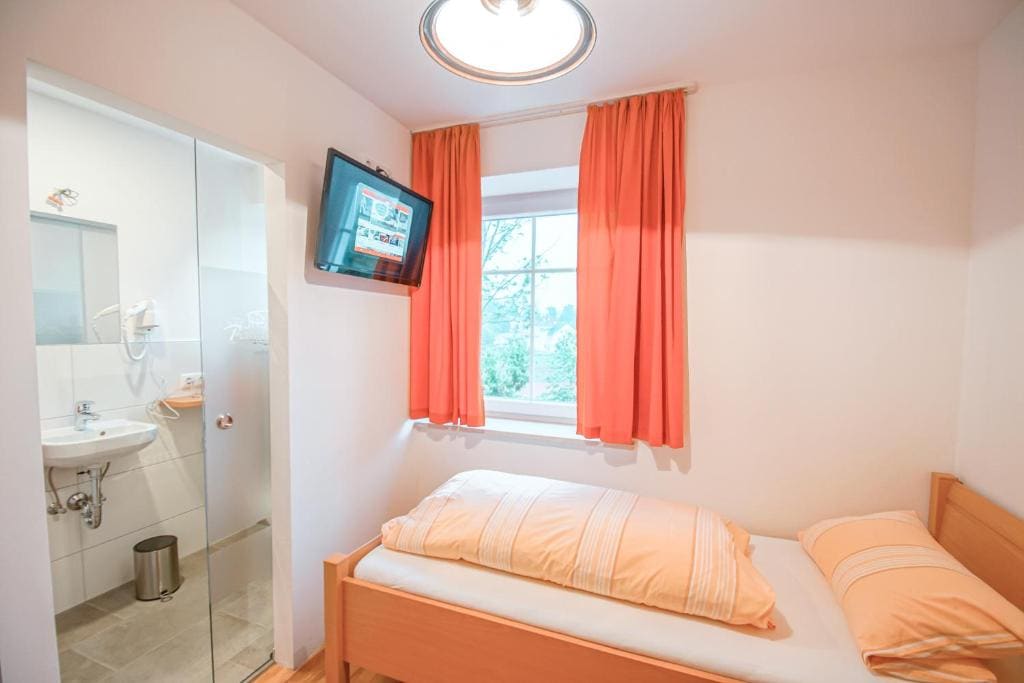 Single Room room - Image 2