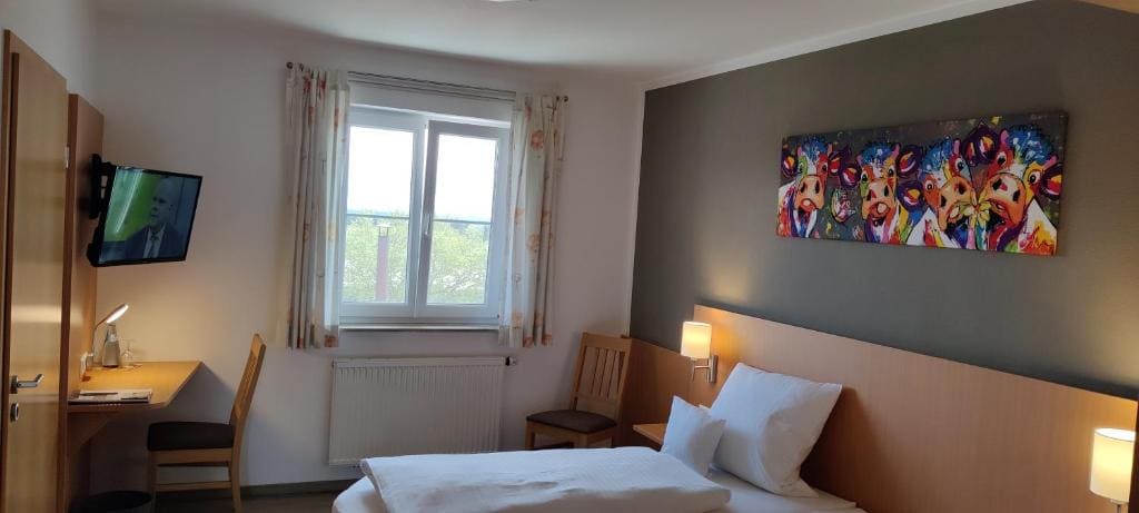 Economy Double Room room - Image 1