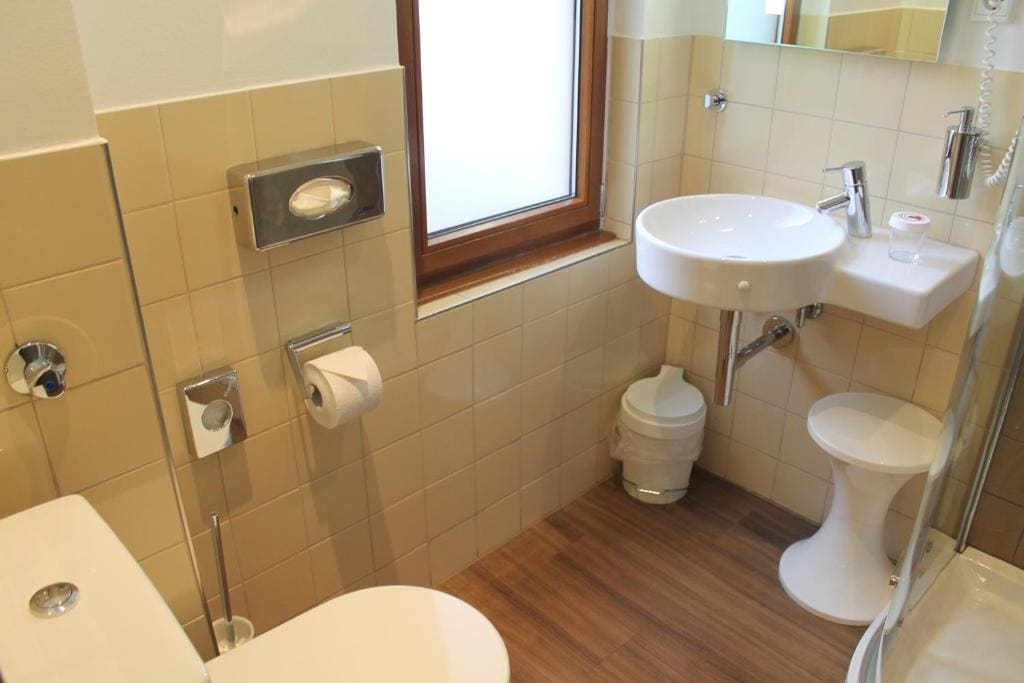 Small room - Image 3