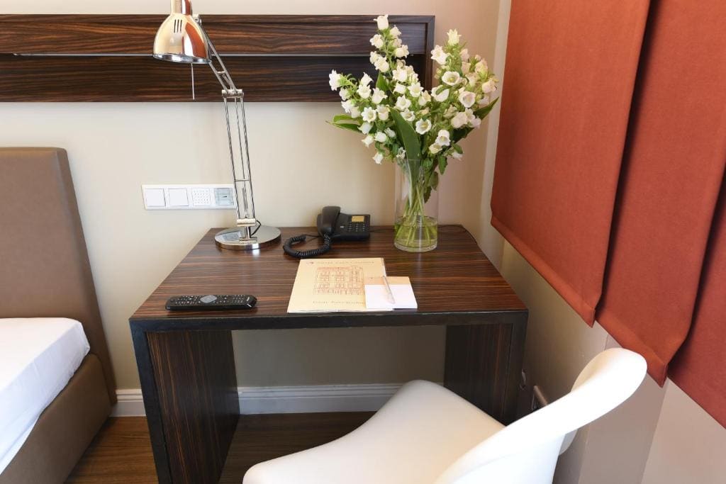 Small room - Image 2