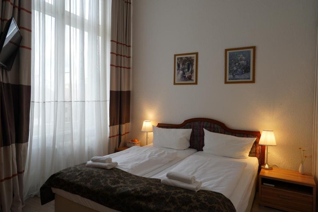 Double Room room - Image 2