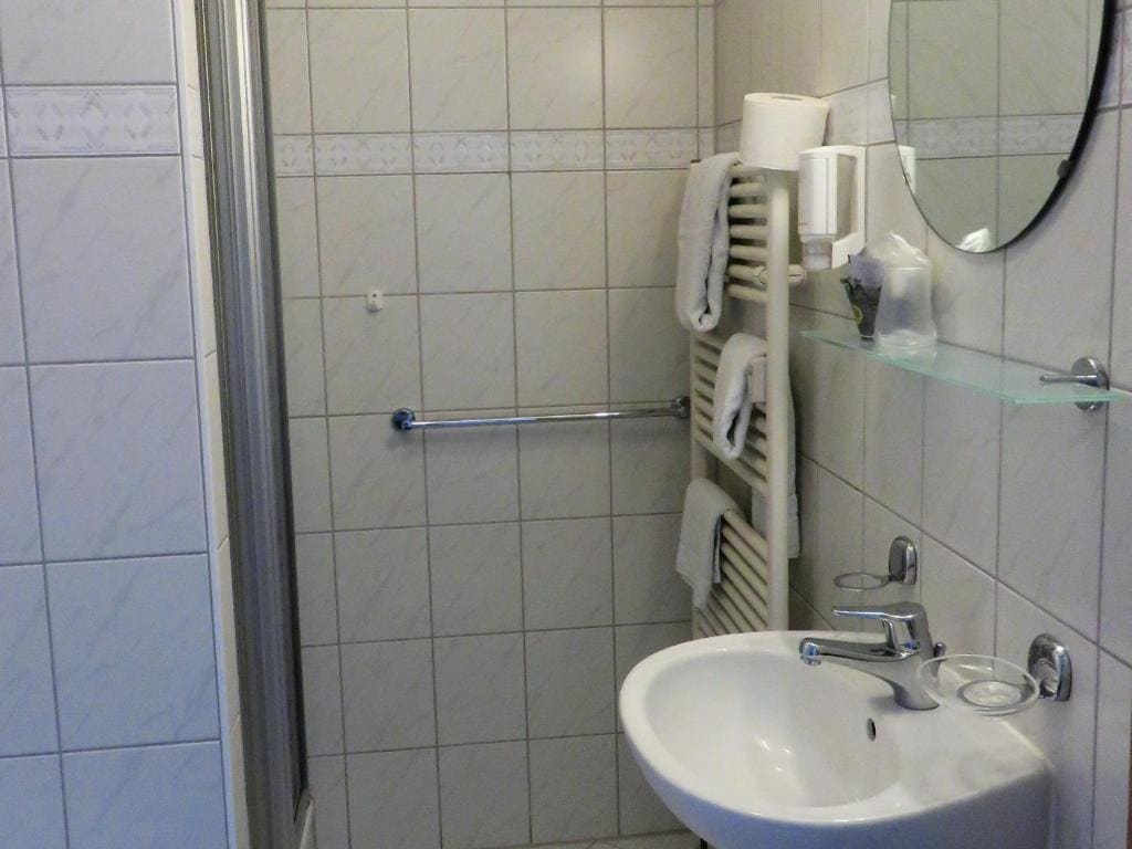 Deluxe Single Room room - Image 3