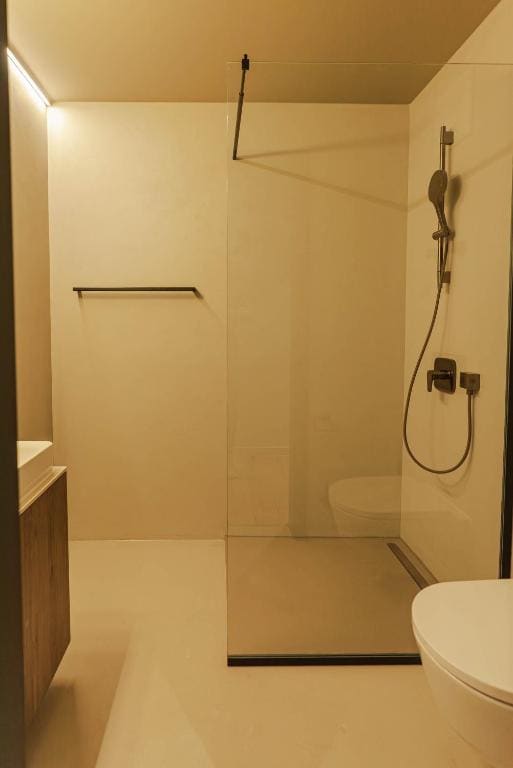 "Conlon Room" room - Image 3
