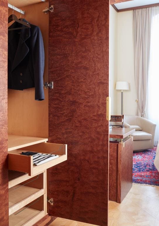Business Plus Double Room room - Image 2
