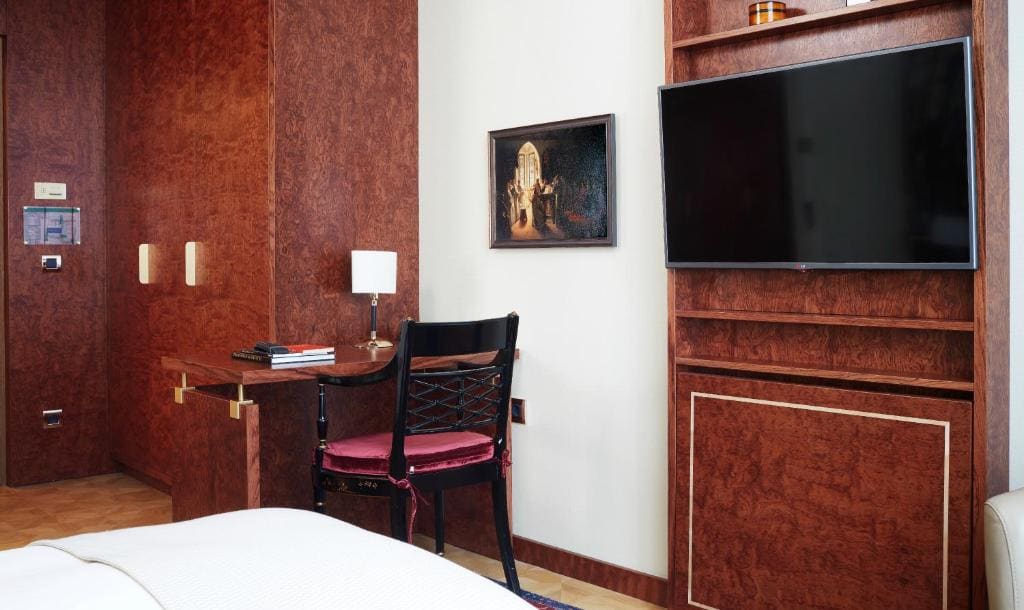 Business Plus Single Room room - Image 3