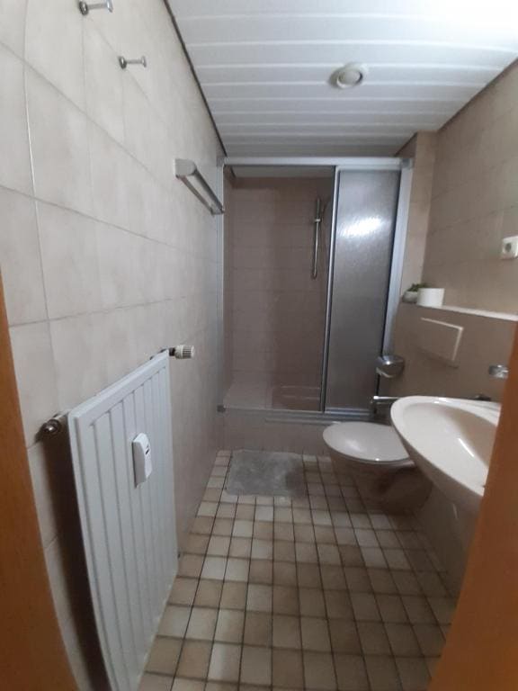 Double Room with Private Bathroom room - Image 3