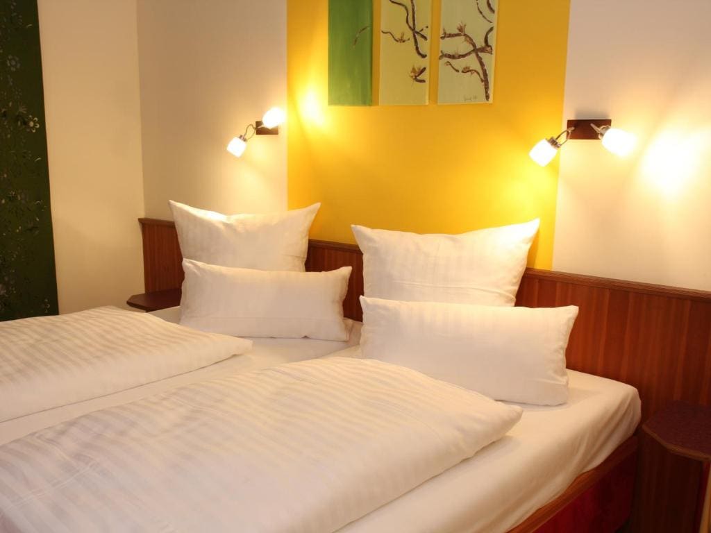 Double Room room - Image 1