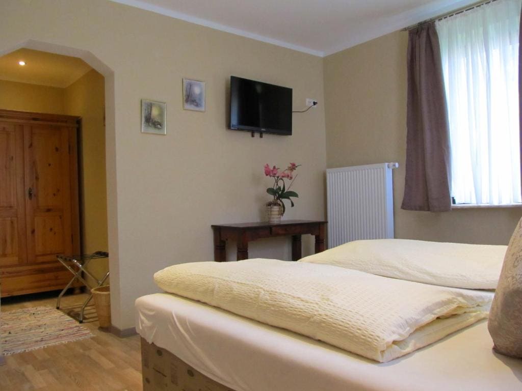 Deluxe Double Room room - Image 2