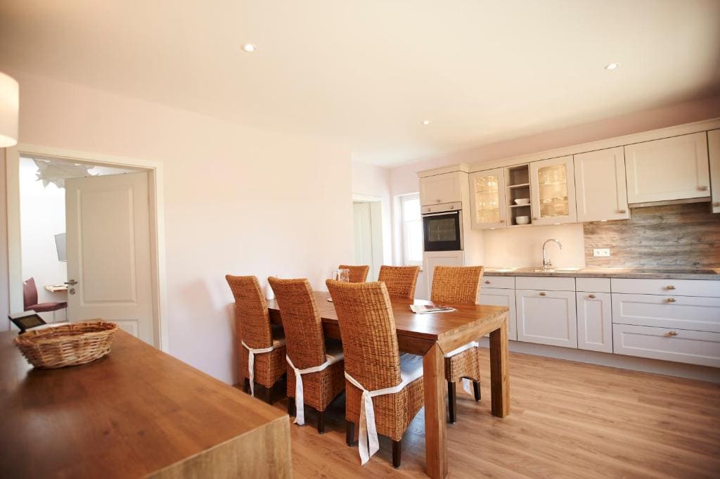 Double Room with Private Bathroom room - Image 2