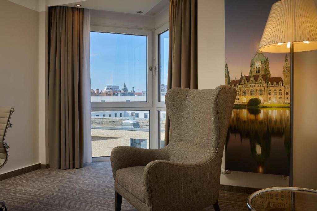 Deluxe King Room room - Image 1