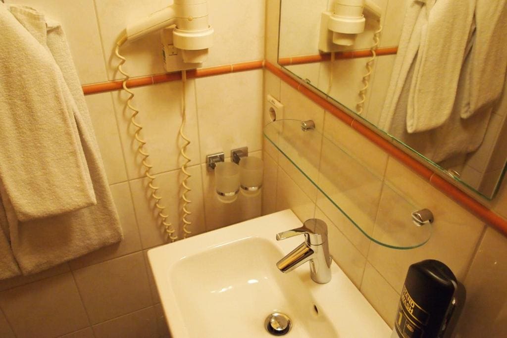 Single Room room - Image 2
