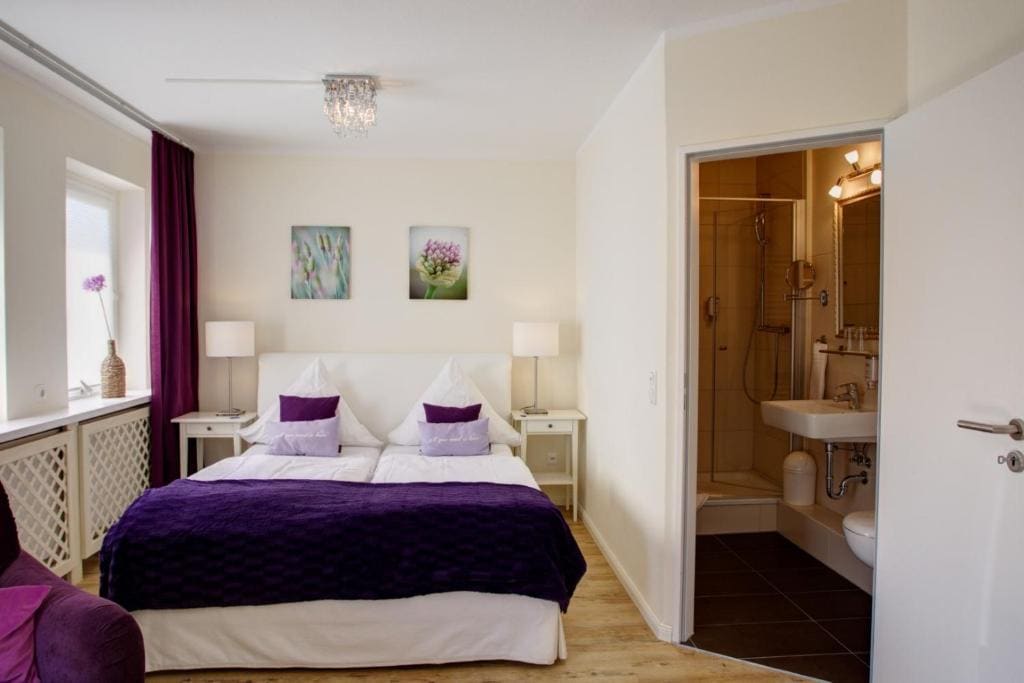 Allergy Friendly Double Room room - Image 2