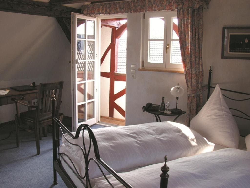 Suite room - Image 1