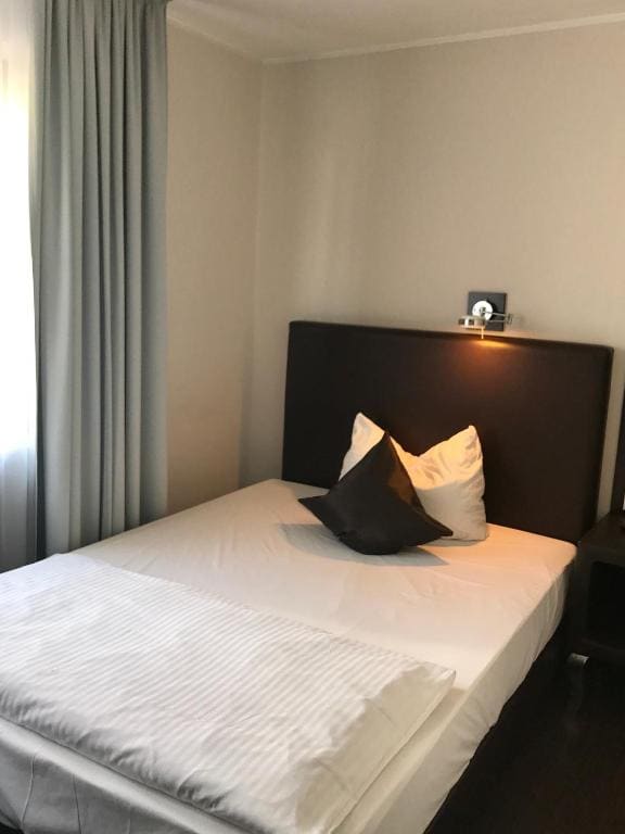 Single Room room - Image 2