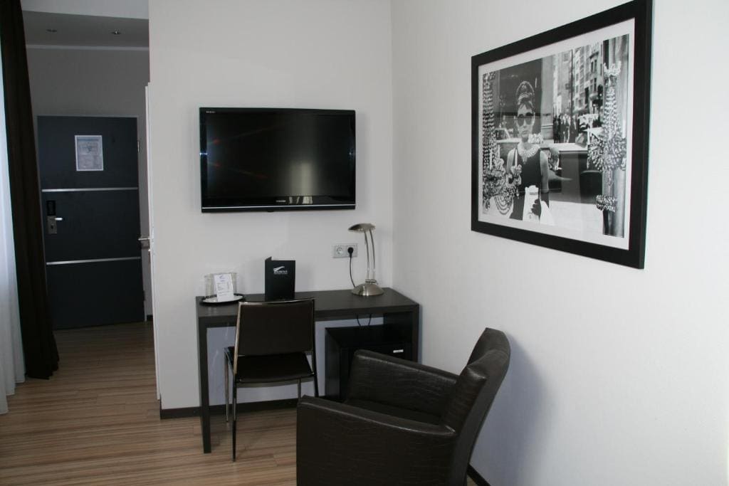 Twin Room room - Image 2
