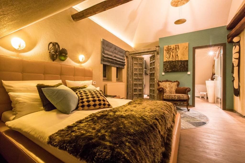 Junior Suite with Balcony room - Image 1