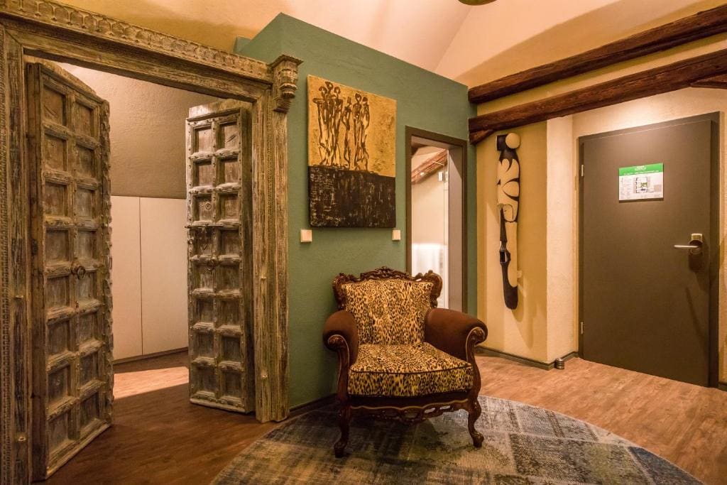 Junior Suite with Balcony room - Image 2