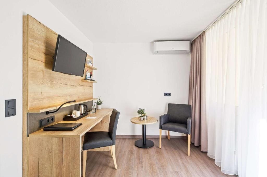 Comfort Single Room room - Image 2