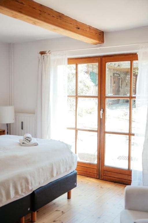 Apartment with Terrace room - Image 3