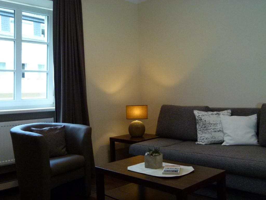 Junior Suite with Balcony room - Image 2