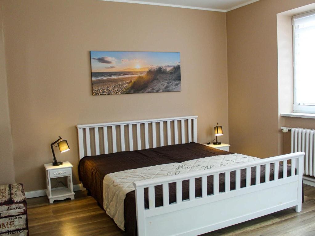 Two-Bedroom Apartment with Shower room - Image 3