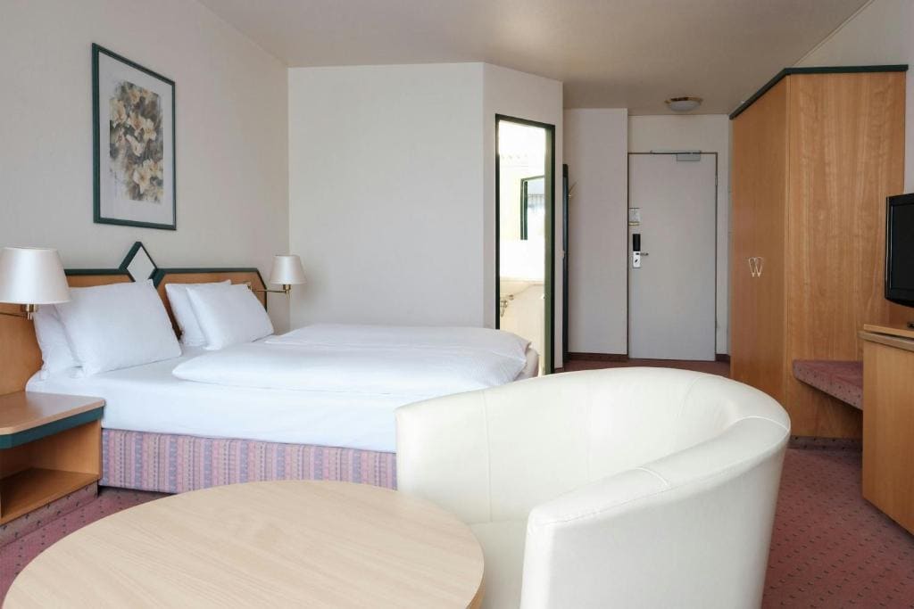 Superior Queen Room room - Image 1