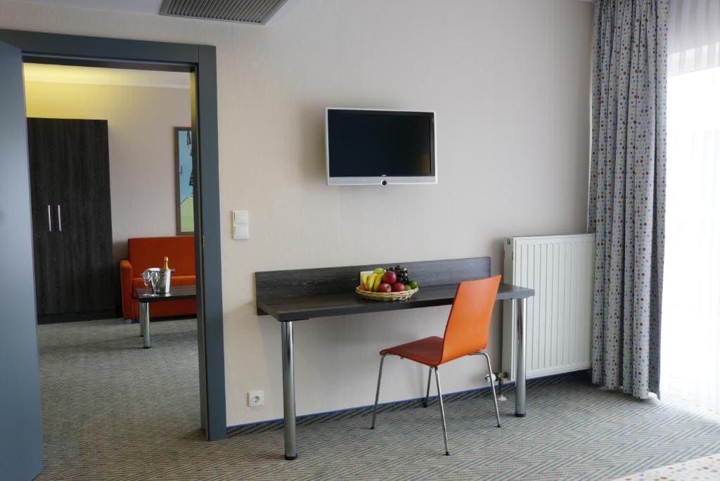Suite room - Image 2