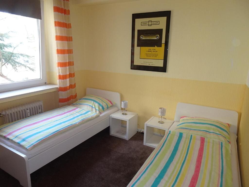 Twin Room with Private Bathroom room - Image 1