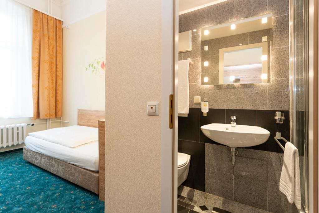 Standard Single Room room - Image 3