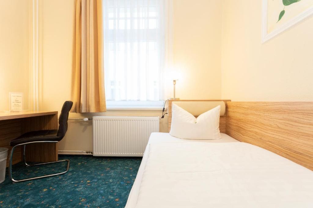 Standard Single Room room - Image 2