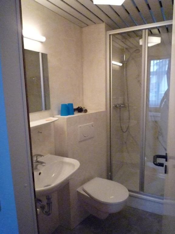 Standard Single Room room - Image 2