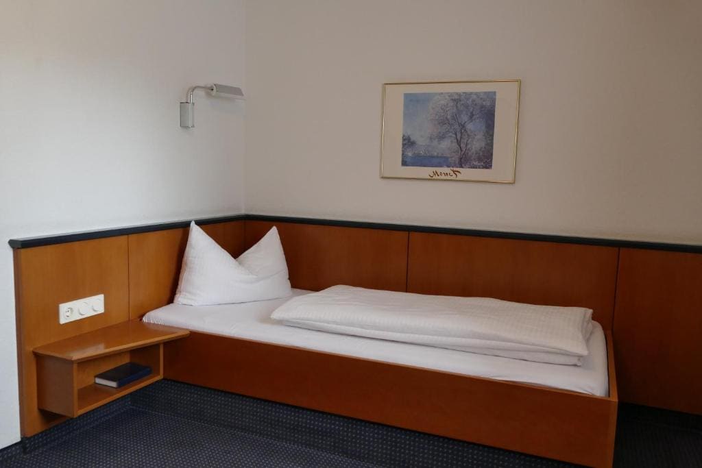 Standard Single Room room - Image 1