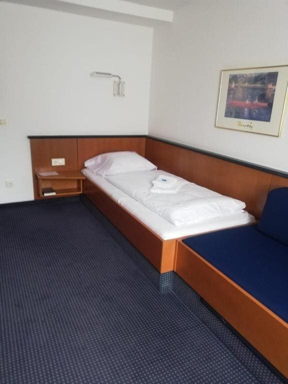 Standard Single Room room - Image 2